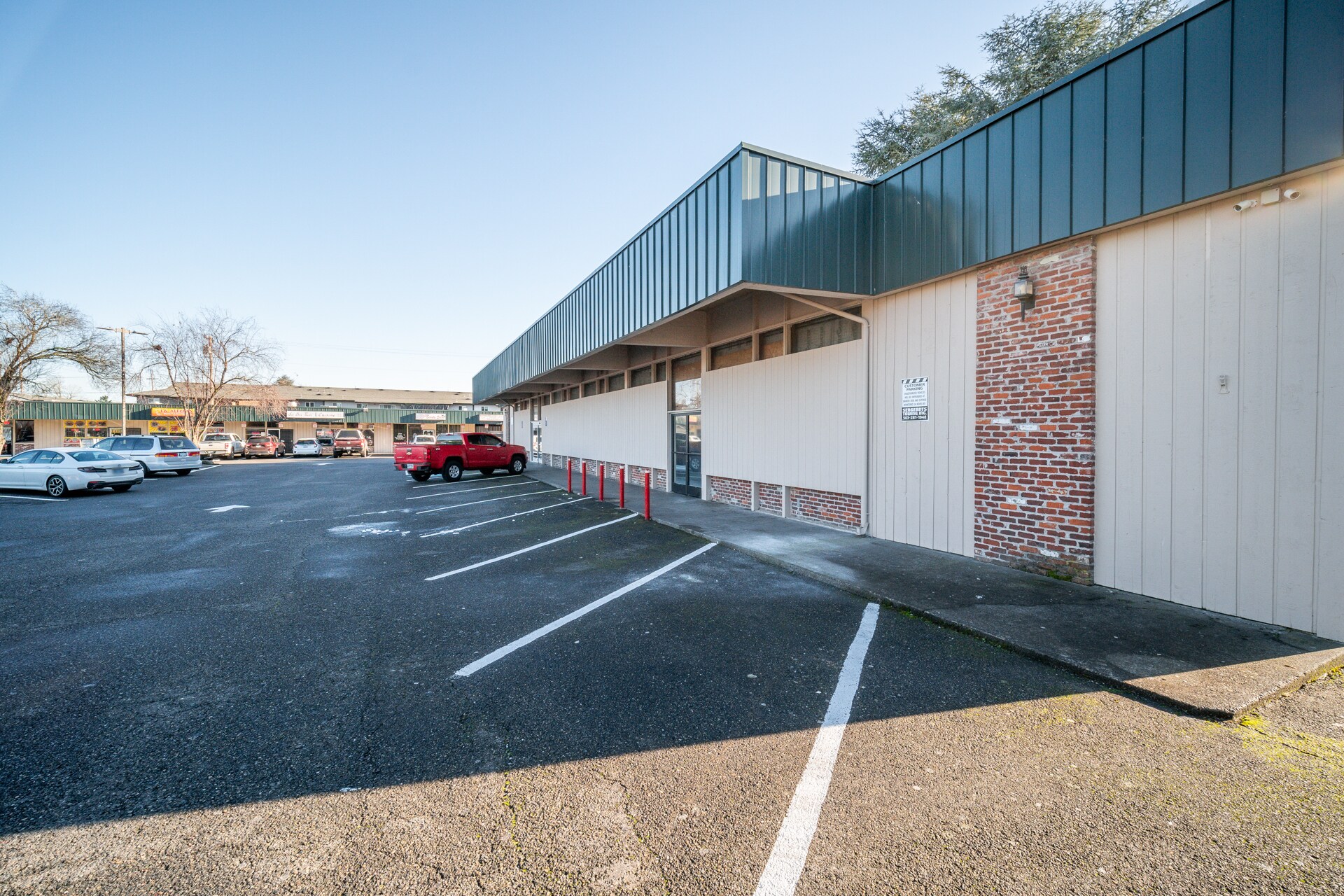 13116 NE Sandy Blvd, Portland, OR 97230 13116 NE Sandy and 13116 W Vacant Lot