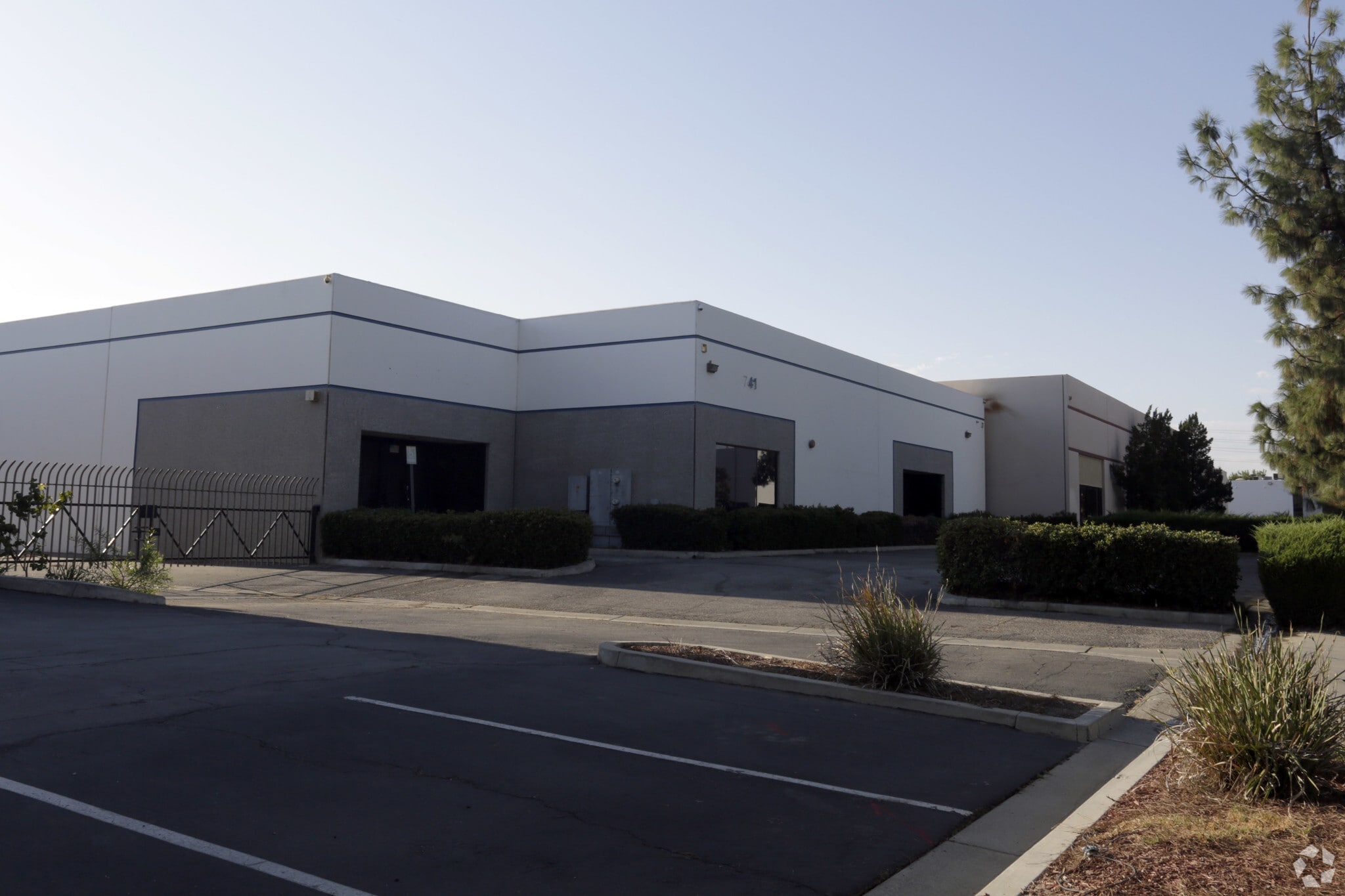 741 S Allen St, San Bernardino, CA for sale Primary Photo- Image 1 of 15