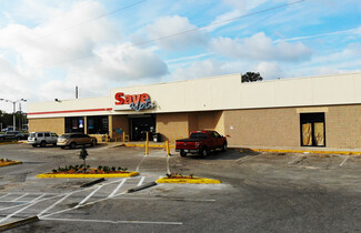 More details for 7912-8000 Lem Turner Rd, Jacksonville, FL - Retail for Lease