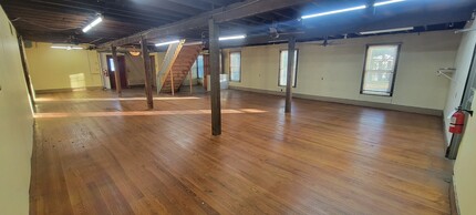 11-23 Bannard St, Freehold, NJ for lease Interior Photo- Image 1 of 9