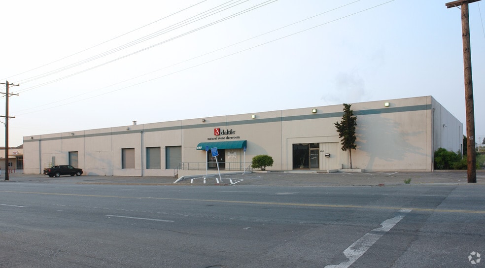 590 Martin Ave, Santa Clara, CA for lease - Building Photo - Image 2 of 12