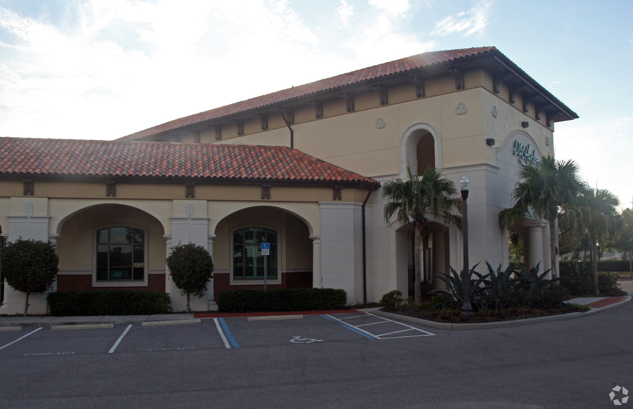 Little Rd, Trinity, FL 34655 Trinity Tuscan Center