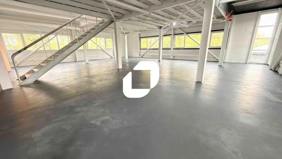 Office in Wasquehal for lease - Interior Photo - Image 3 of 7