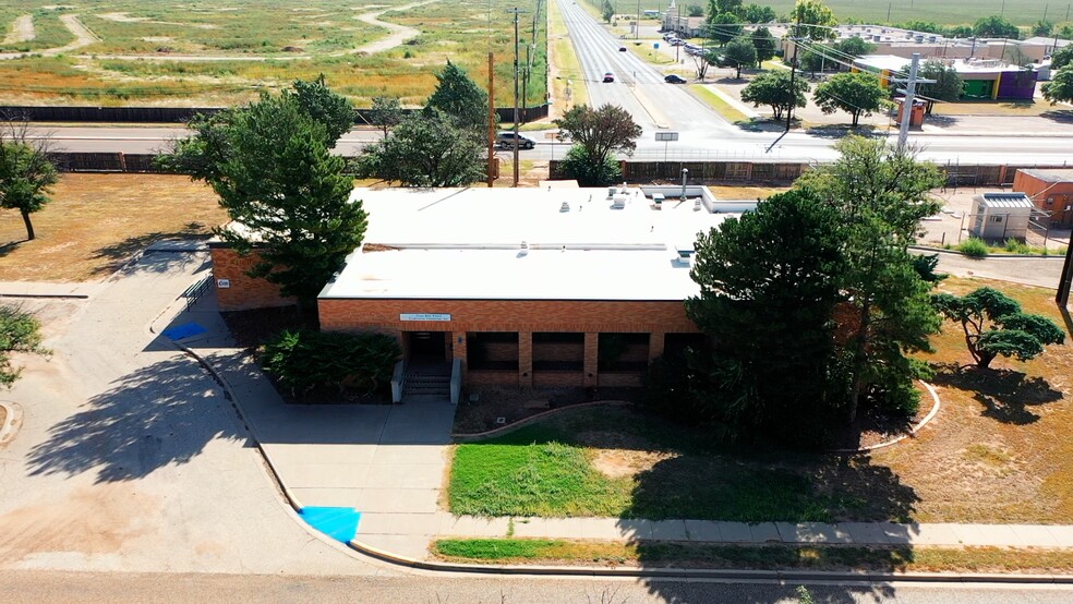 707 S Gilbert Dr, Lubbock, TX for lease - Aerial - Image 1 of 6