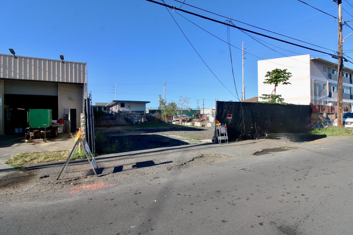 1819 Hau St, Honolulu, HI for sale Primary Photo- Image 1 of 6