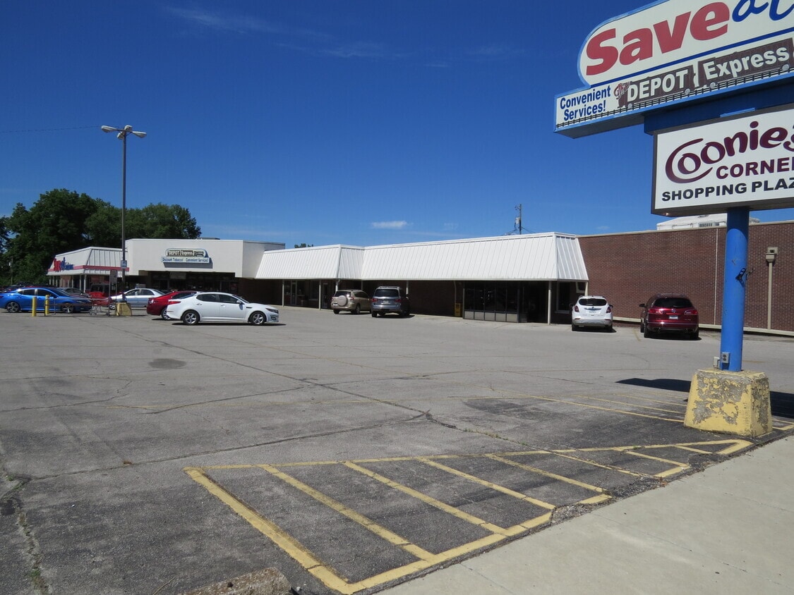 120 E McClain Ave, Scottsburg, IN for sale Primary Photo- Image 1 of 1