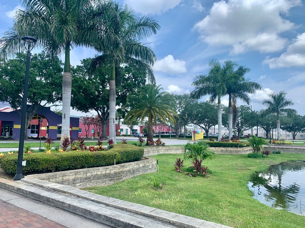 View Photo