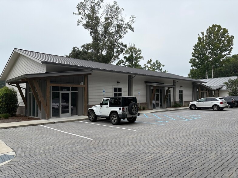 2947 Maybank Hwy, Johns Island, SC for lease - Building Photo - Image 1 of 5