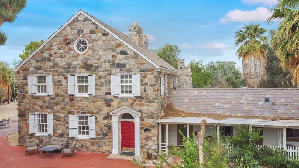 74744 Joe Davis Dr, Twentynine Palms, CA for sale - Building Photo - Image 3 of 16