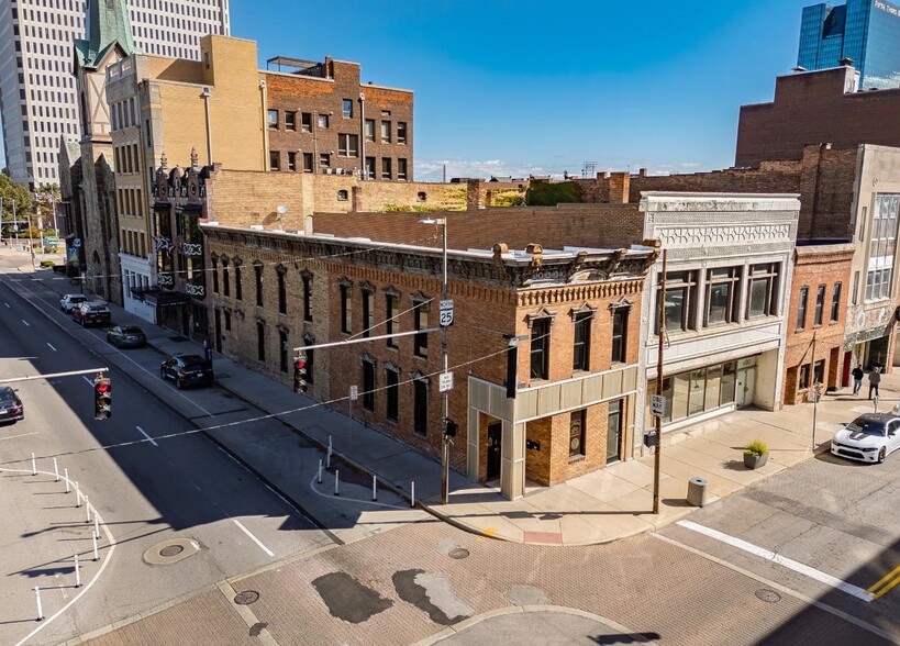 624 Adams St, Toledo, OH for sale - Primary Photo - Image 1 of 8