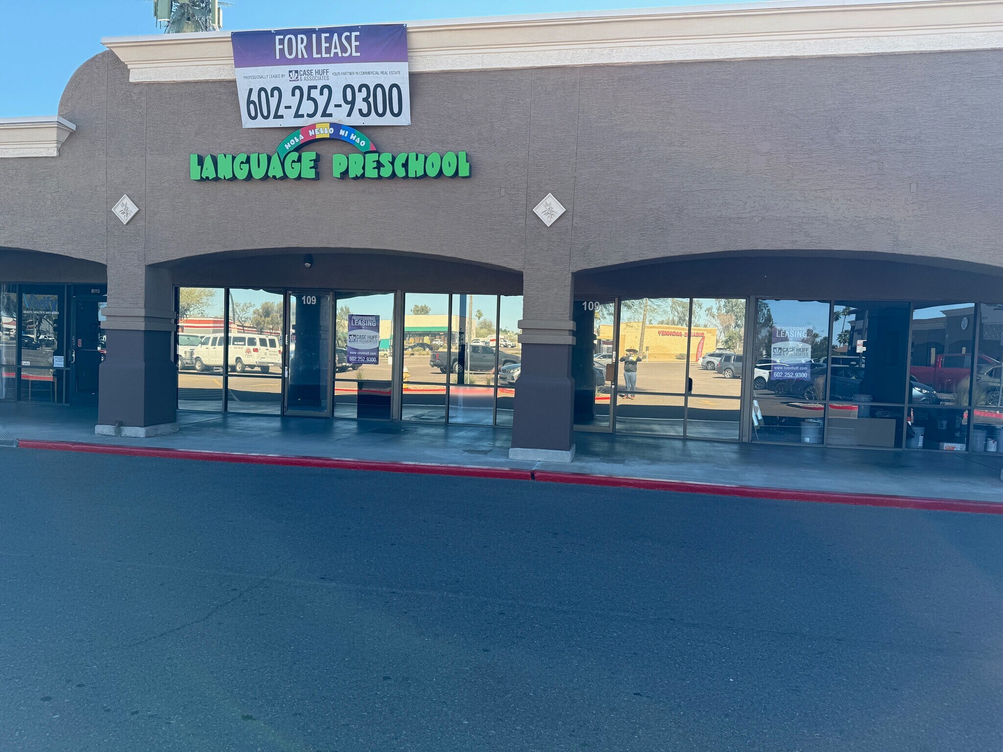 3923 E Thunderbird Rd, Phoenix, AZ for lease Building Photo- Image 1 of 9