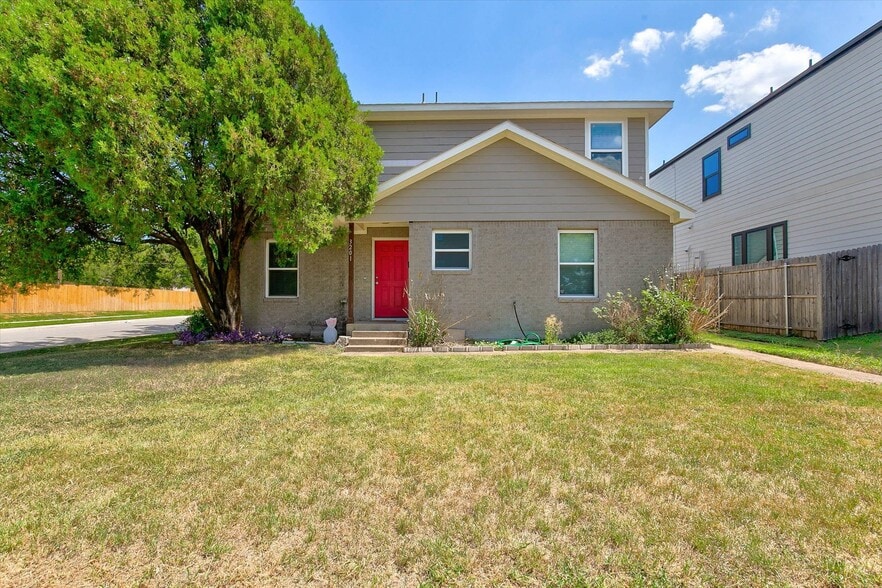 3201 Forest Park Blvd, Fort Worth, TX for sale - Building Photo - Image 3 of 24