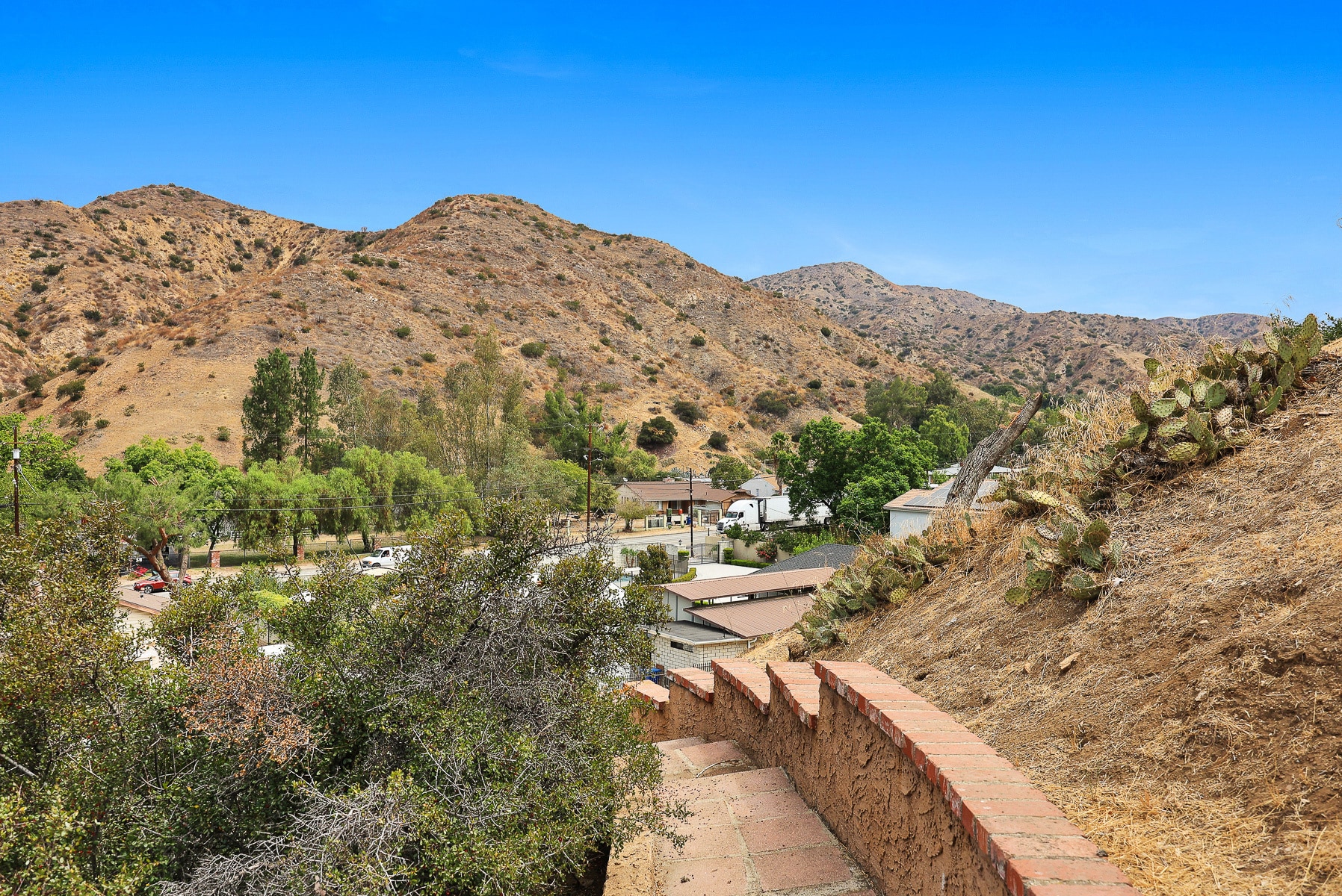 9520 La Tuna Canyon Rd, Sun Valley, CA 91352 Prime 2.12 Acre Lot, 9
