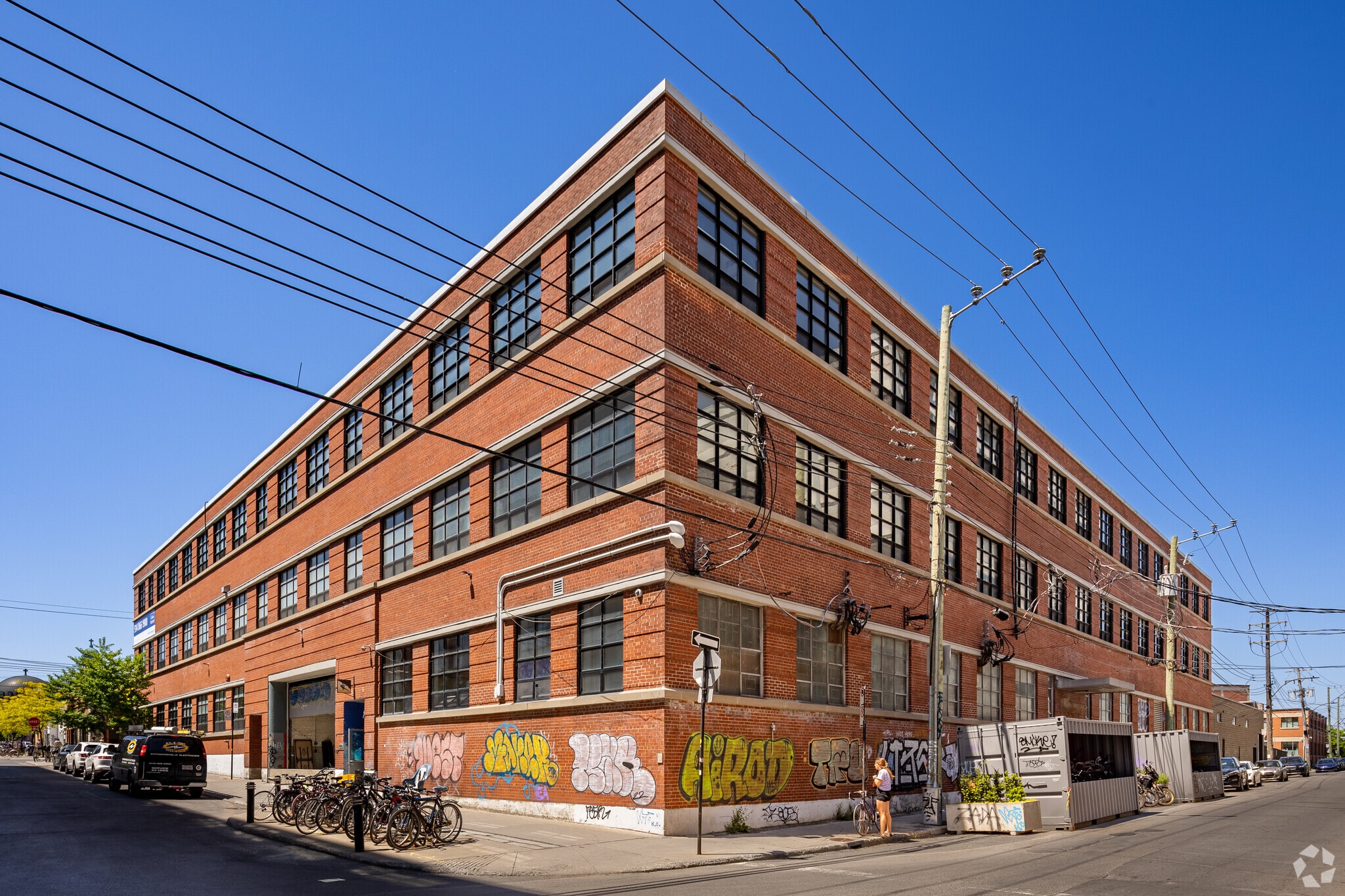 5555-5575 Av Casgrain, Montréal, QC for lease Building Photo- Image 1 of 4