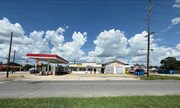 1695 College St, Beaumont TX - Gas Station