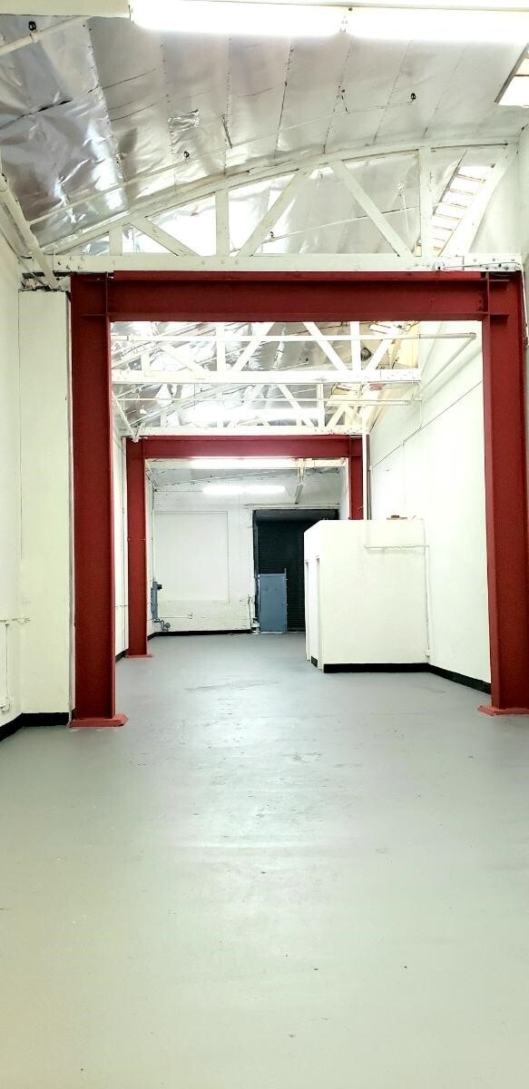 2001-2031 S Santa Fe Ave, Los Angeles, CA for lease Interior Photo- Image 1 of 2