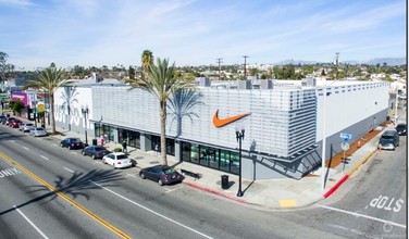 Nike store 2025 on whittier boulevard