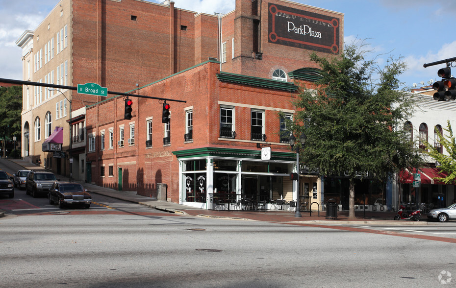 311-333 E Broad St, Athens, GA for sale - Building Photo - Image 1 of 1