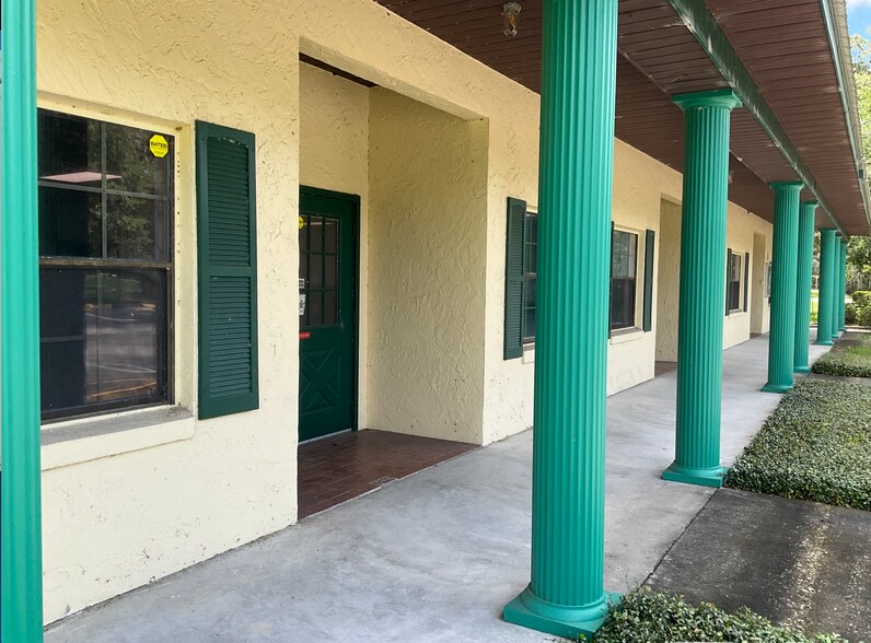 16455 E Highway 40, Silver Springs, FL for lease - Building Photo - Image 3 of 8