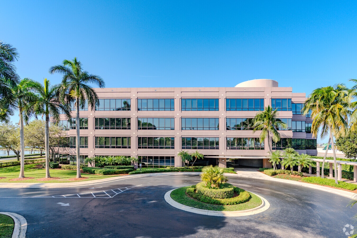 6303 Waterford District Dr, Miami, FL 33126 - 6303 Waterford Office ...