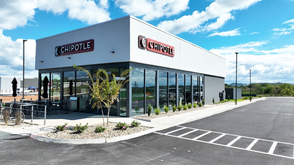 4130 Roberts ln, Morristown, TN for sale - Building Photo - Image 1 of 1