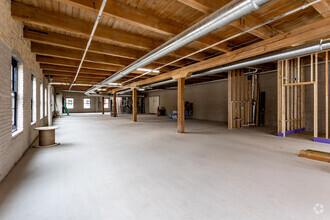 501 1st Ave NE, Minneapolis, MN for lease Interior Photo- Image 2 of 3