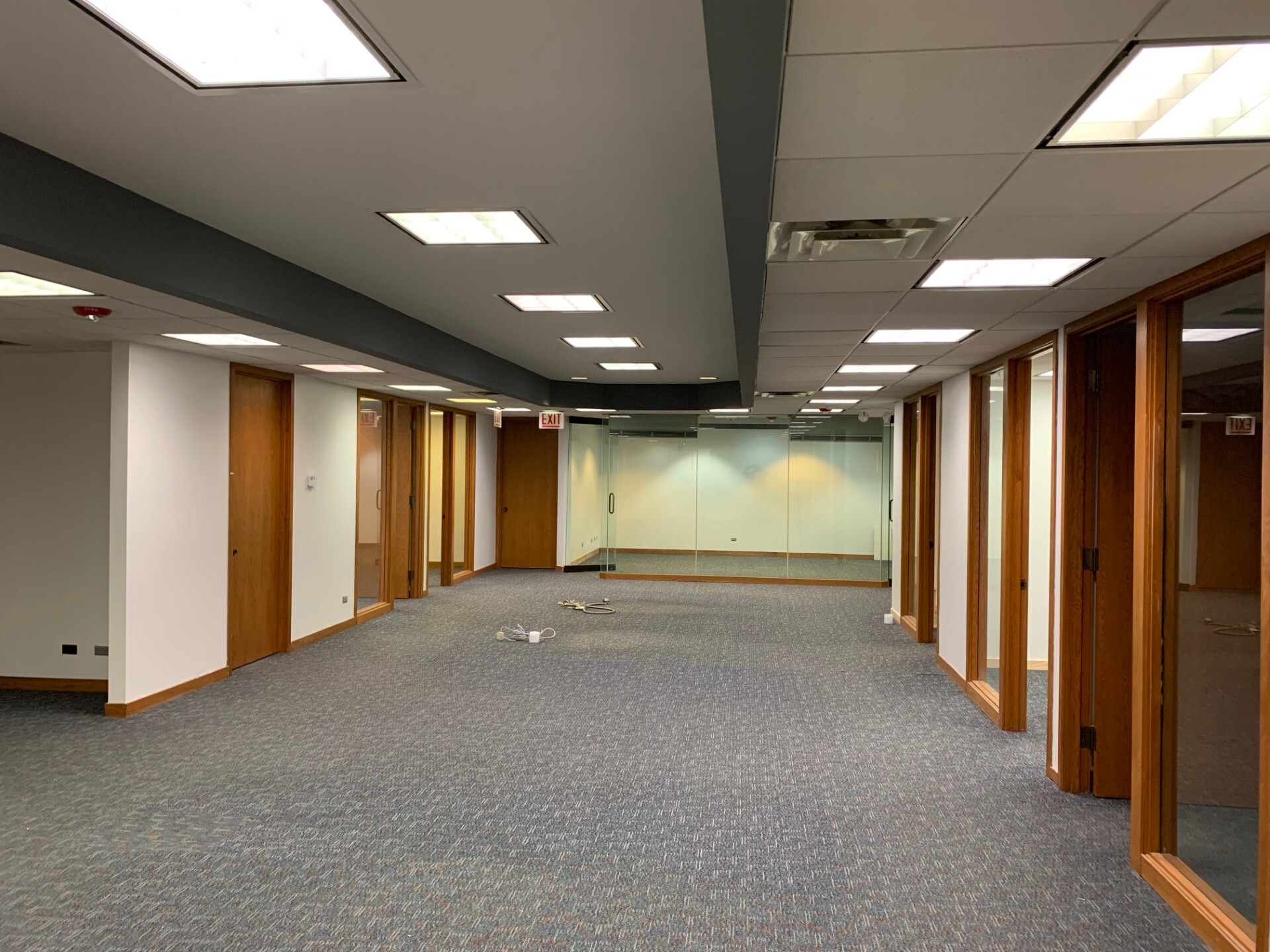 1000 Vandustrial Dr, Westmont, IL for lease Interior Photo- Image 1 of 4