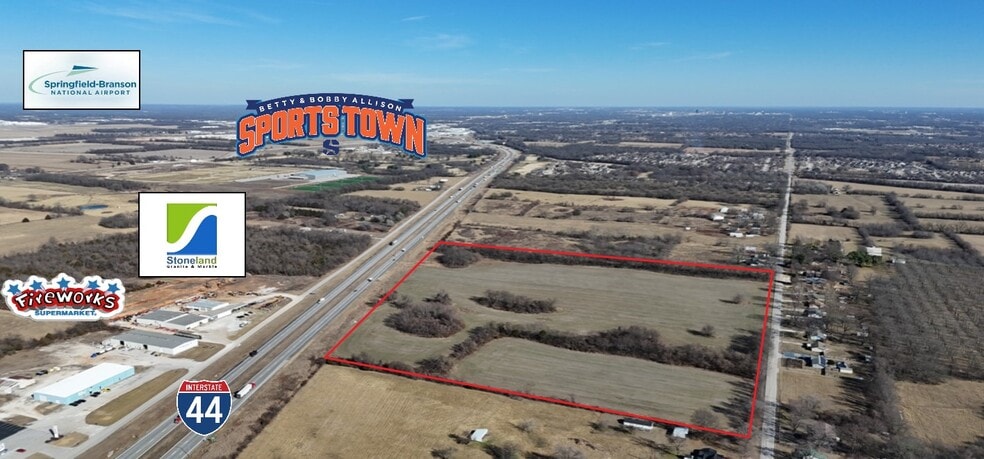 140 Farmer Road, Springfield, MO for sale - Building Photo - Image 2 of 5