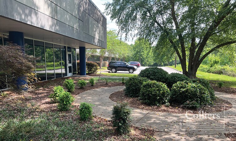 310 Inglesby Pky, Duncan, SC for sale - Building Photo - Image 3 of 16