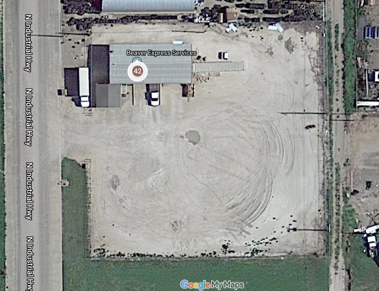 222 N Industrial Hwy, Perryton, TX 79070