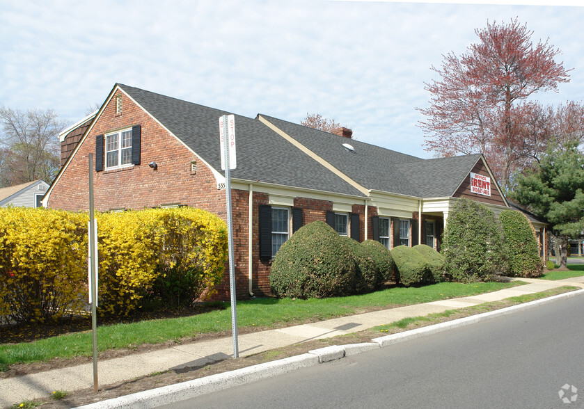 535 Morris Ave, Springfield, NJ for lease - Primary Photo - Image 1 of 9