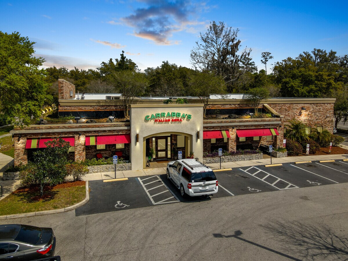 3021 SW 34th St, Gainesville, FL 32608 Carrabba's Italian Grill