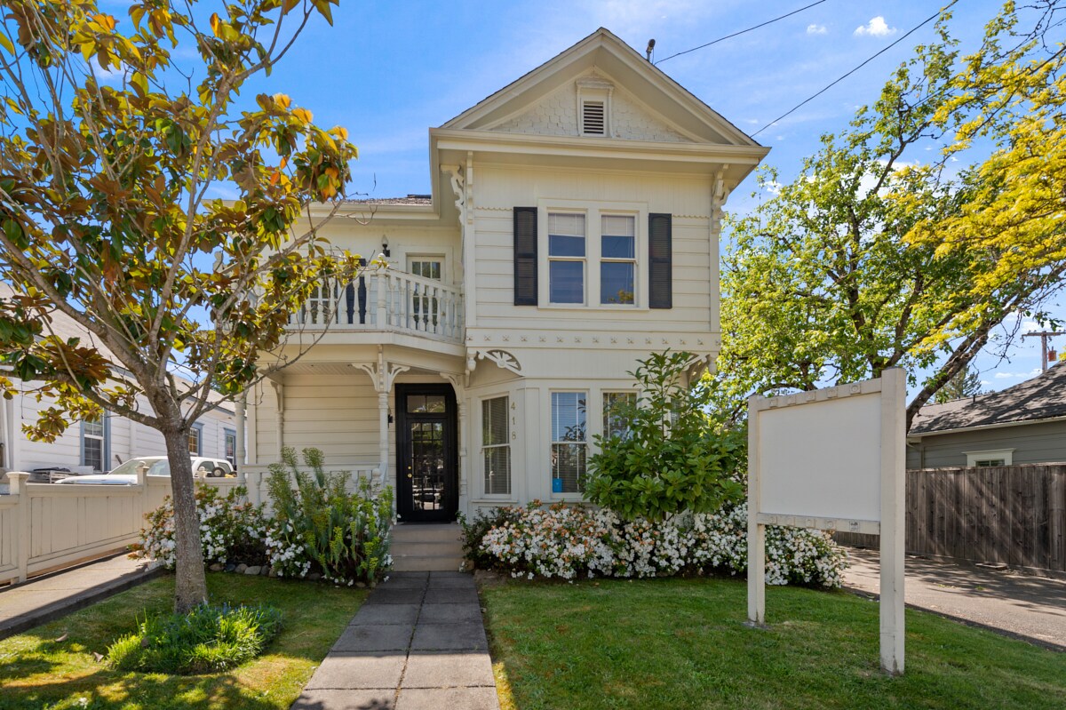 418 Petaluma Ave, Sebastopol, CA 95472