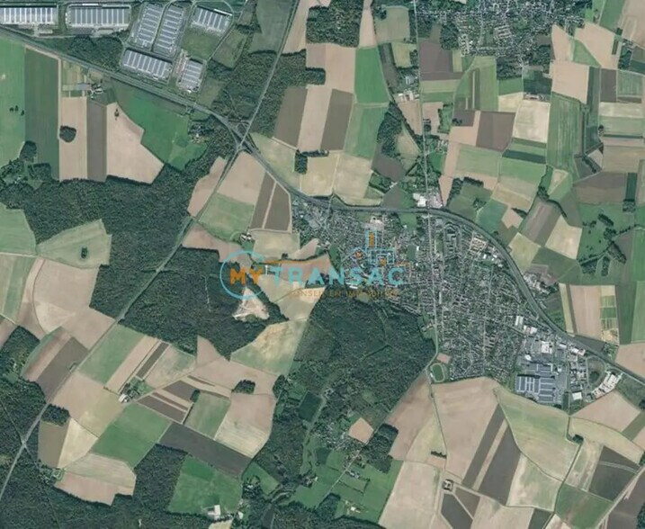 Land in Fontenay-Trésigny for sale - Building Photo - Image 3 of 5