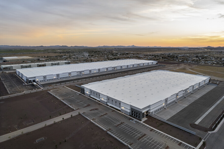 NNWC Interstate I-10 & Perryville Road, Buckeye, AZ for lease - Building Photo - Image 2 of 8