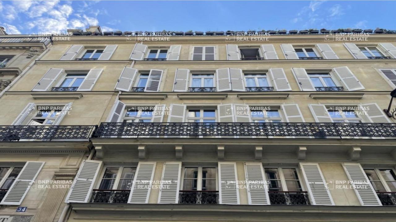 32 Rue Washington, Paris for sale Building Photo- Image 1 of 15