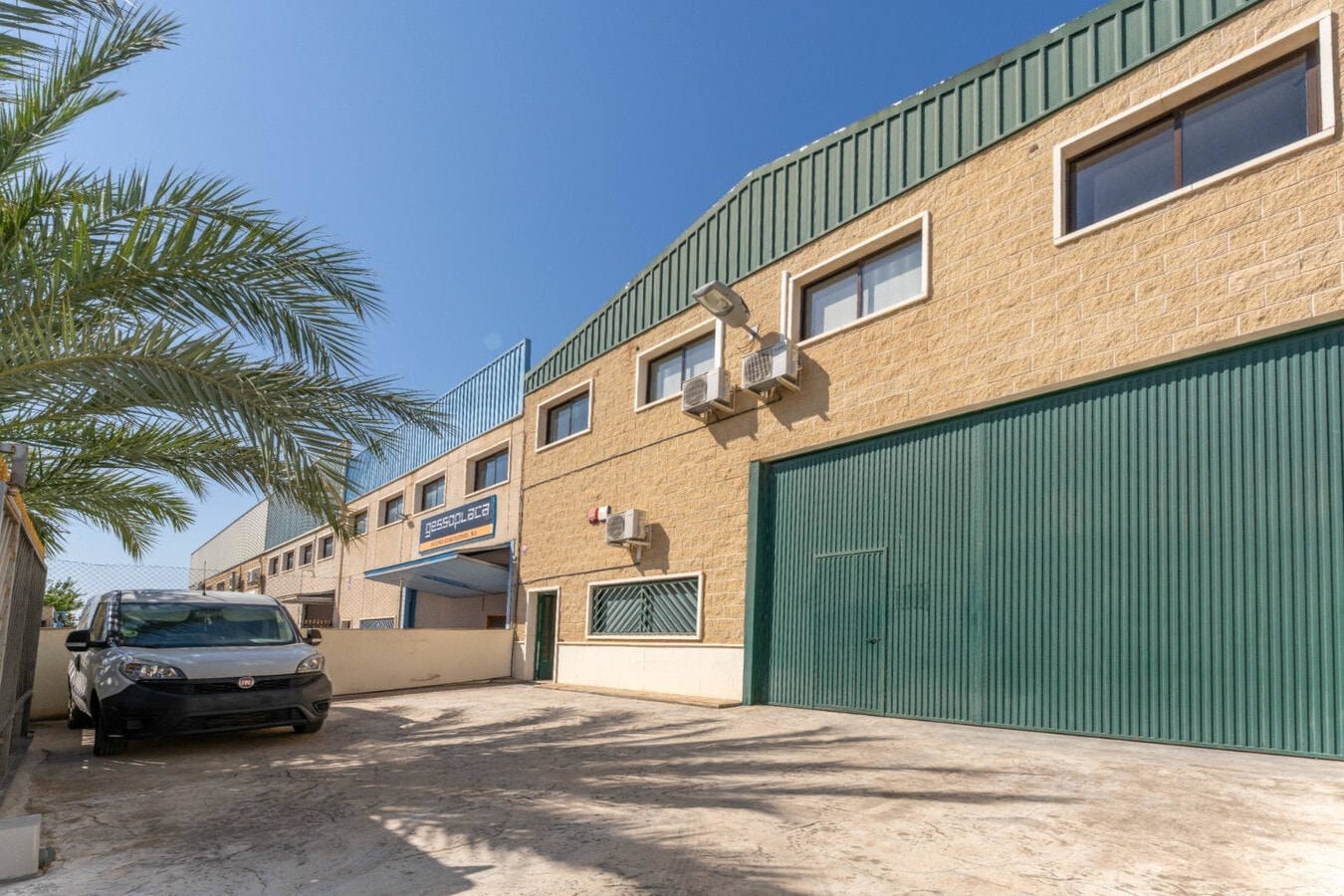 Aspe, ALI 03680 -  -  - Interior Photo - Image 1 of 19