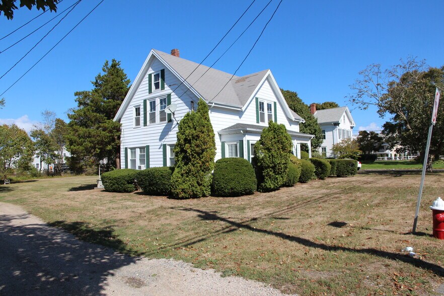 348 South St, Hyannis, MA 02601 Multi Family Investment Property