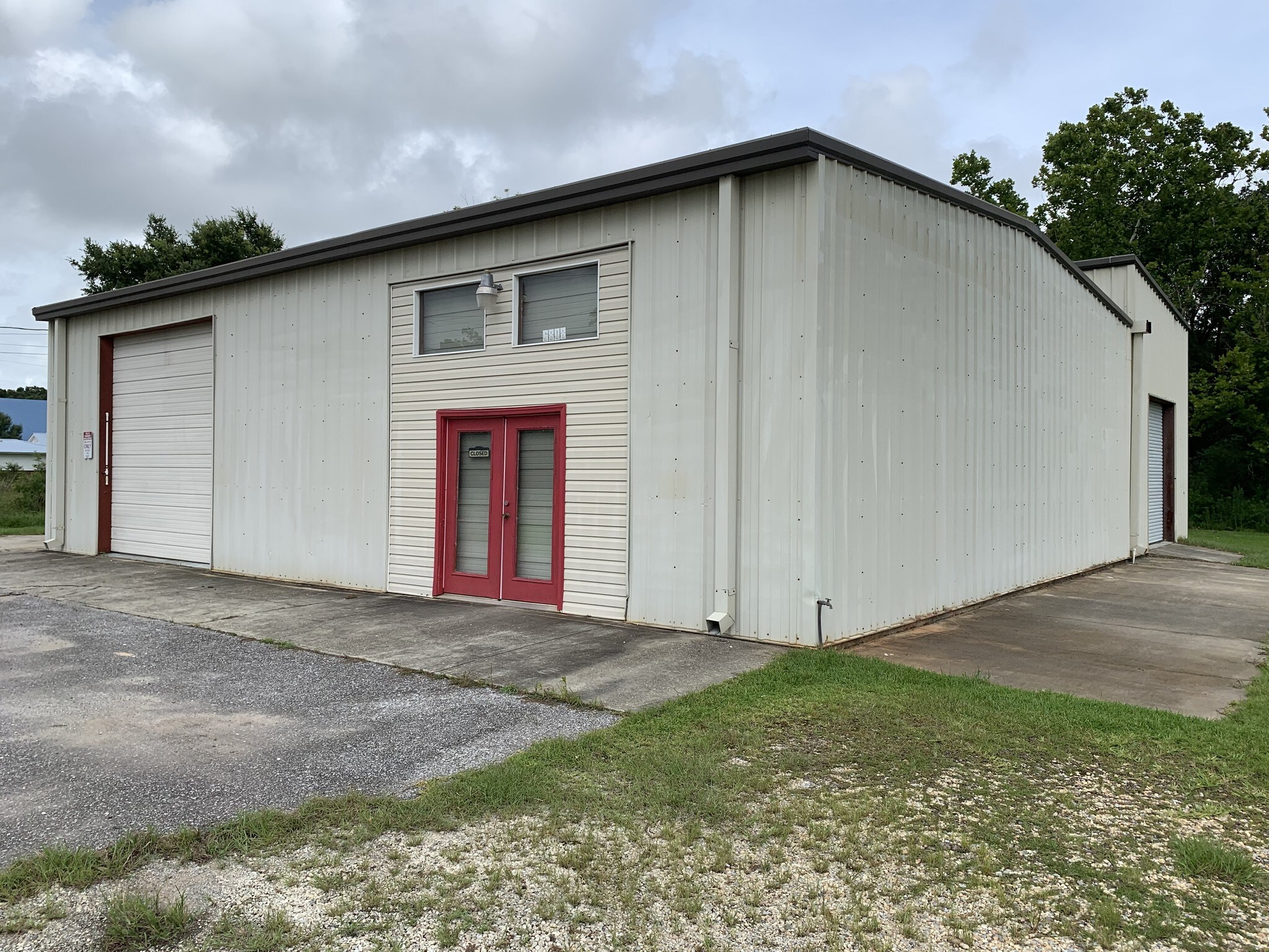 6808 Pine Forest Rd, Pensacola, FL for sale Building Photo- Image 1 of 1