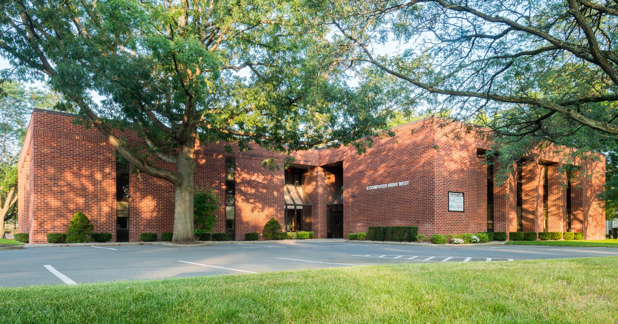 2 Computer Dr W, Albany, NY for lease Building Photo- Image 1 of 1