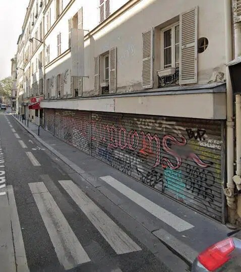 Retail in Paris for lease Building Photo- Image 1 of 8