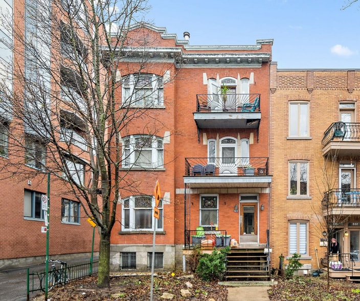 824 Av Champagneur, Outremont, QC for sale - Primary Photo - Image 1 of 1