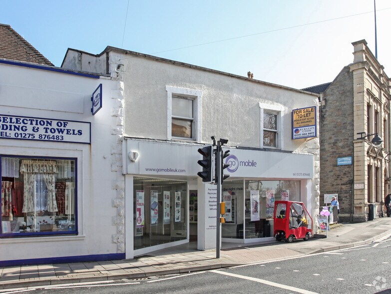 26 The Triangle, Clevedon for sale - Building Photo - Image 2 of 2