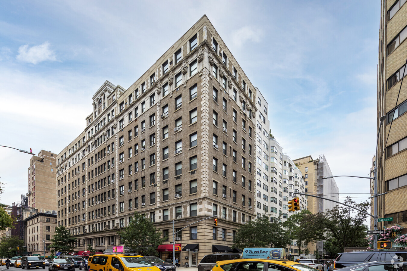 8 E 83rd St, New York, NY 10028 | LoopNet