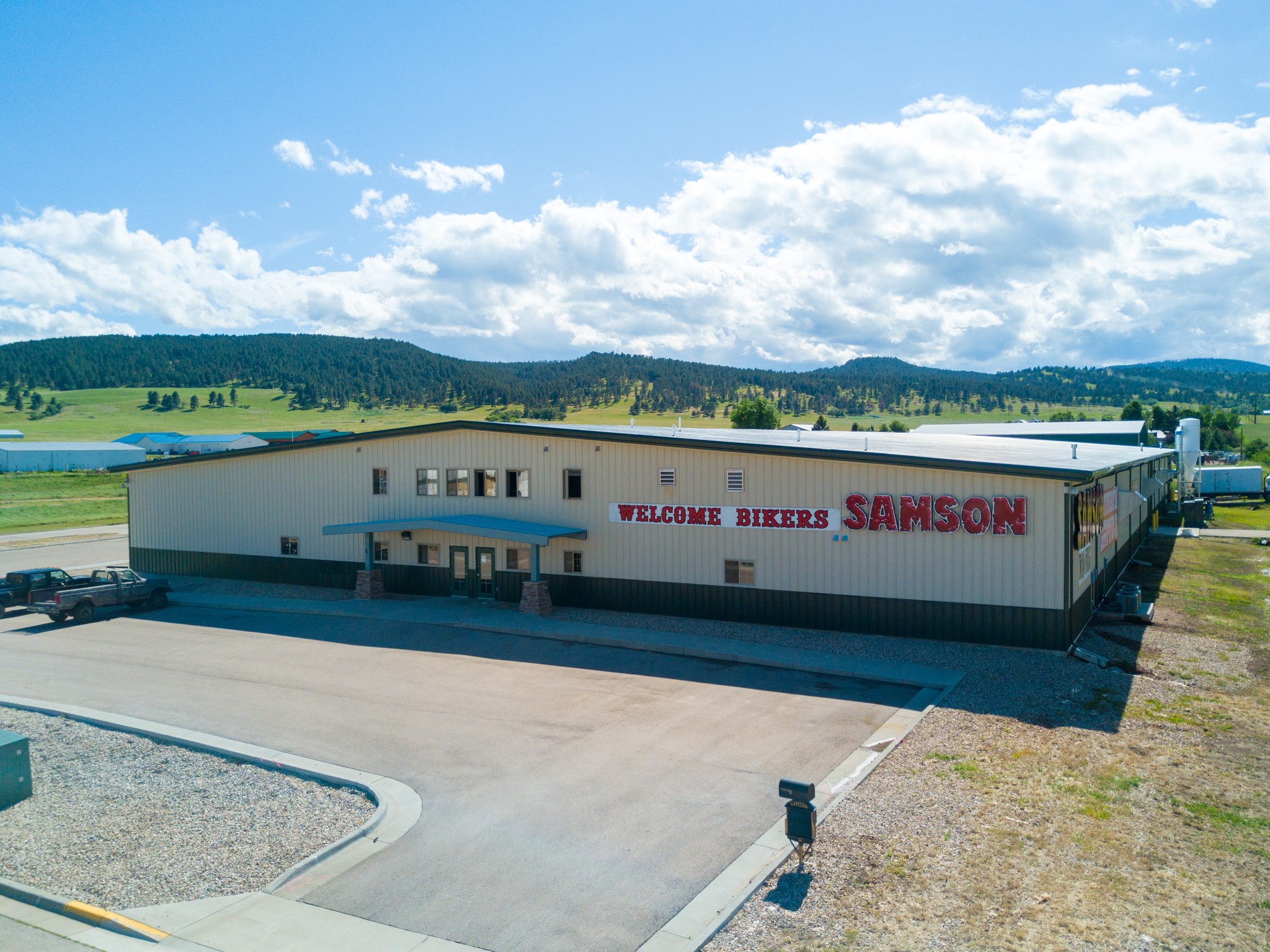 1151 Industry Rd, Sturgis, SD for sale Primary Photo- Image 1 of 1