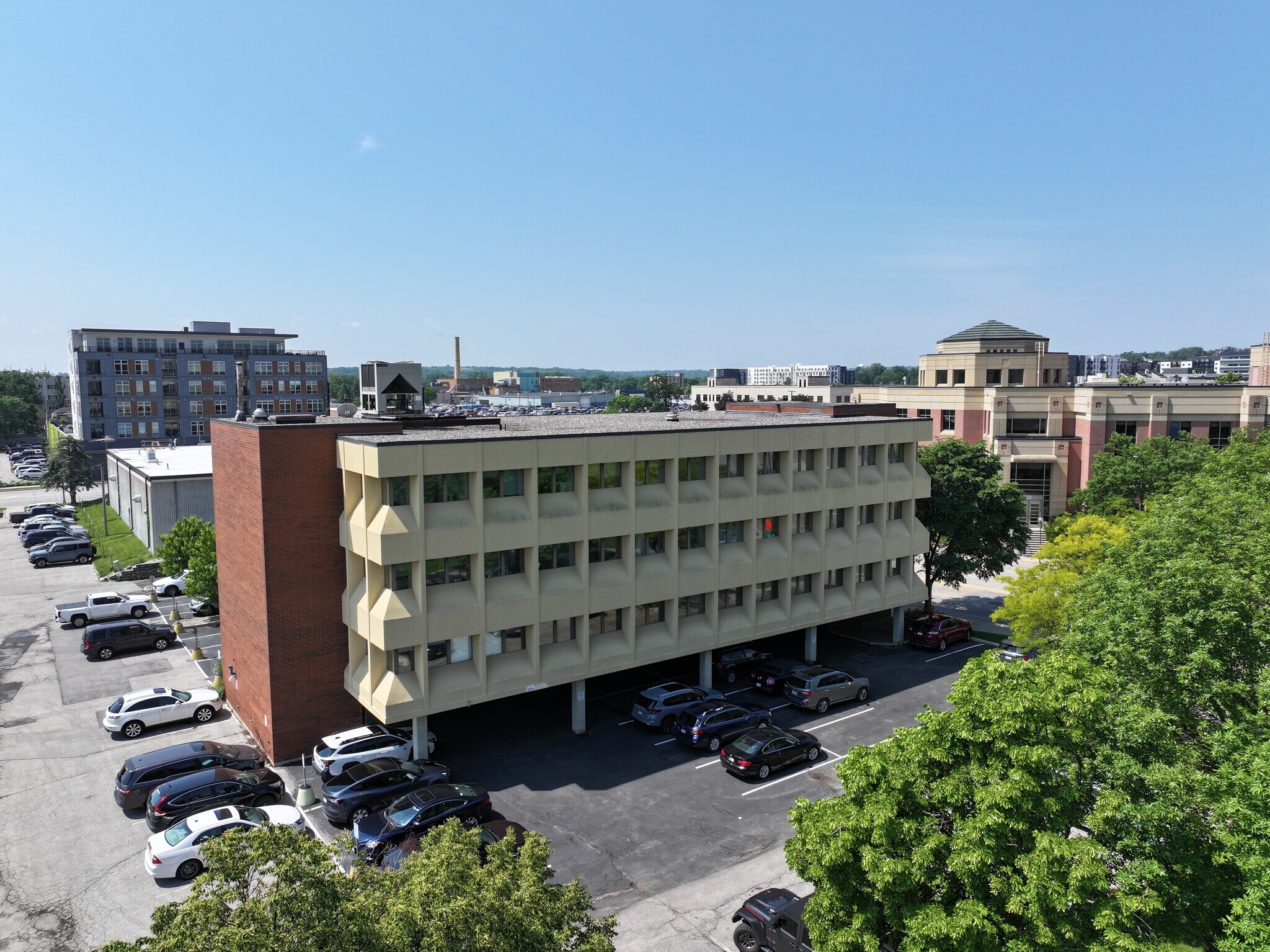 300 3rd Ave SE, Rochester, MN for sale Building Photo- Image 1 of 1
