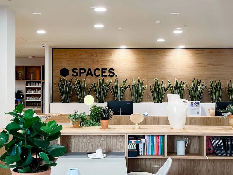 4 Boulevard De Berlin, Nantes for lease - Building Photo - Image 2 of 15