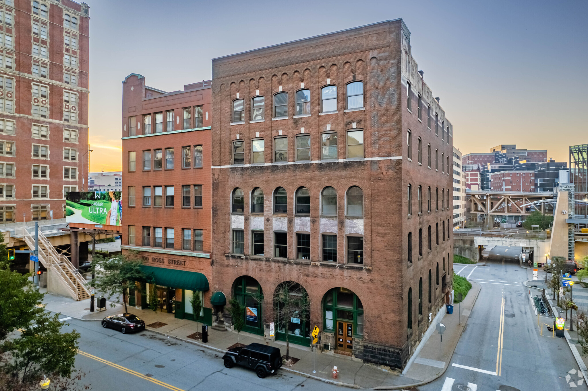 100 Ross St, Pittsburgh, PA for lease Primary Photo- Image 1 of 9