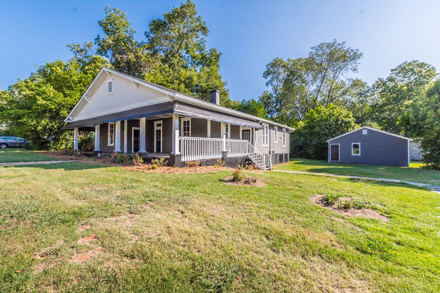 4152 Emory St NW, Covington, GA 30014