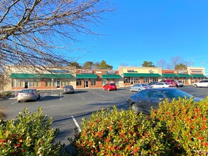 3367-3399 Cloverleaf Pky, Kannapolis, NC for lease Building Photo- Image 1 of 20